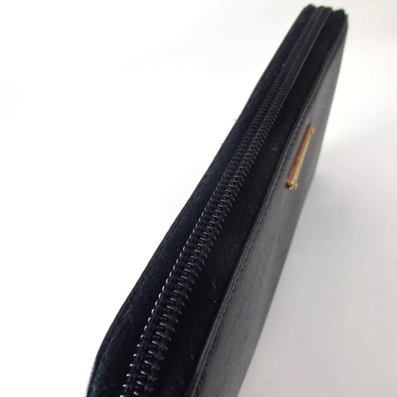 PRADA Saffiano Leather Long Zip Around Wallet 😍🖤 - Picture 7 of 16